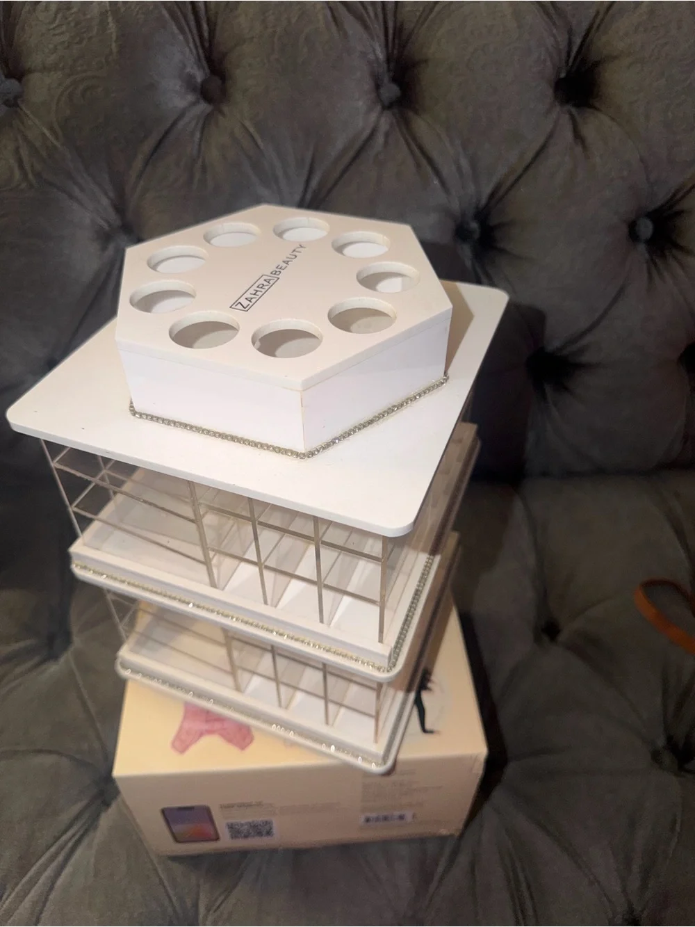 Clear Acrylic and White Rotating Makeup Organizer - White 💄✨ 81-Slot Spinning